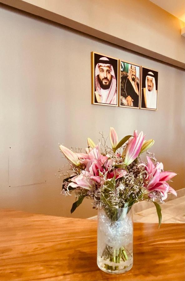 Hdb Hotel Sahafa فندق هدب الصحافه ริยาดห์ ภายนอก รูปภาพ